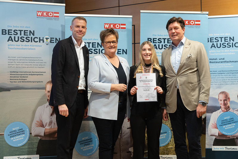 54976412332_998347a80e_c