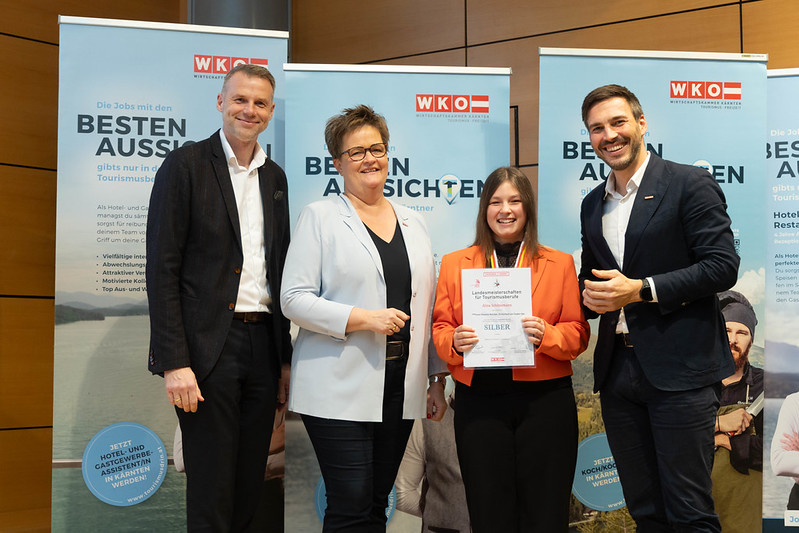 54976412507_edf5d51792_c