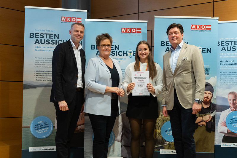 54977476318_355bfe8bd1_c