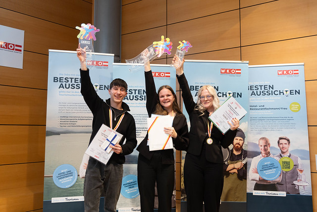 54977476363_78bf5c52a5_z