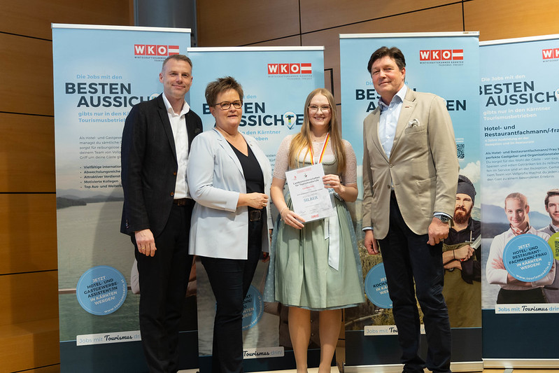 54977545724_dbcd1985f7_c